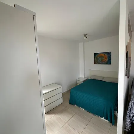 Апартаменты Cosy In Heart Of Paraiso *