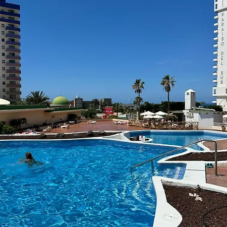 Cosy In Heart Of Paraiso Апартаменты Адехе